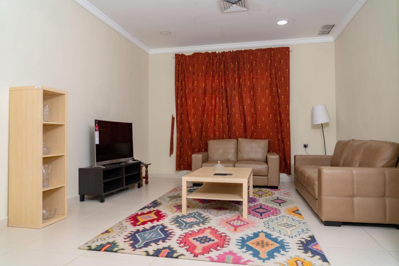 Zodiac Hotel Apartments Fahaheel Kuwait City Екстер'єр фото