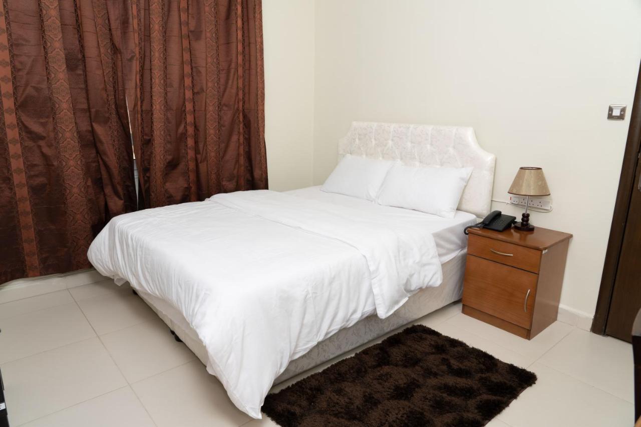 Zodiac Hotel Apartments Fahaheel Kuwait City Екстер'єр фото