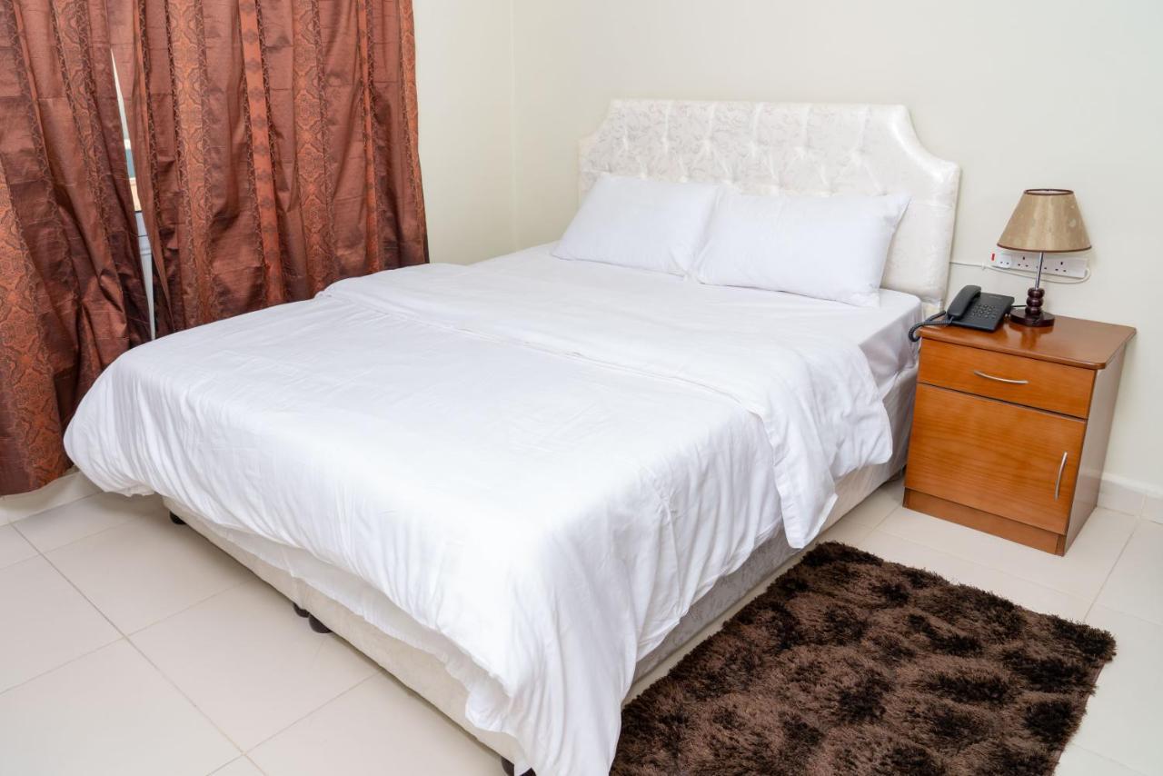 Zodiac Hotel Apartments Fahaheel Kuwait City Екстер'єр фото